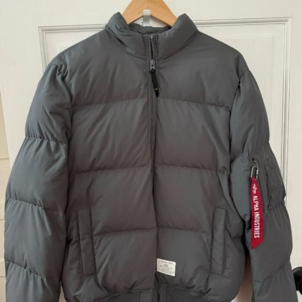 Alpha Industries MA-1 Quilted Bomber Jacket Size L Gunmetal Grey
